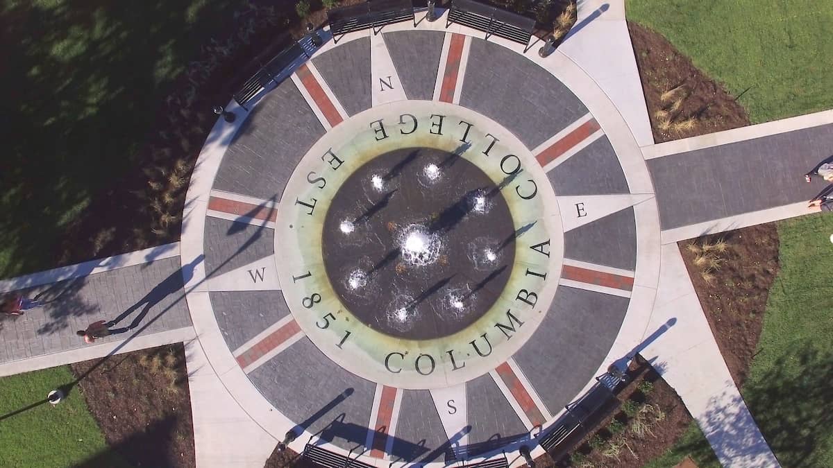 Overhead view of Columbia College's alumni fountain on main campus.